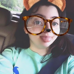 Meet your Posher, Madison